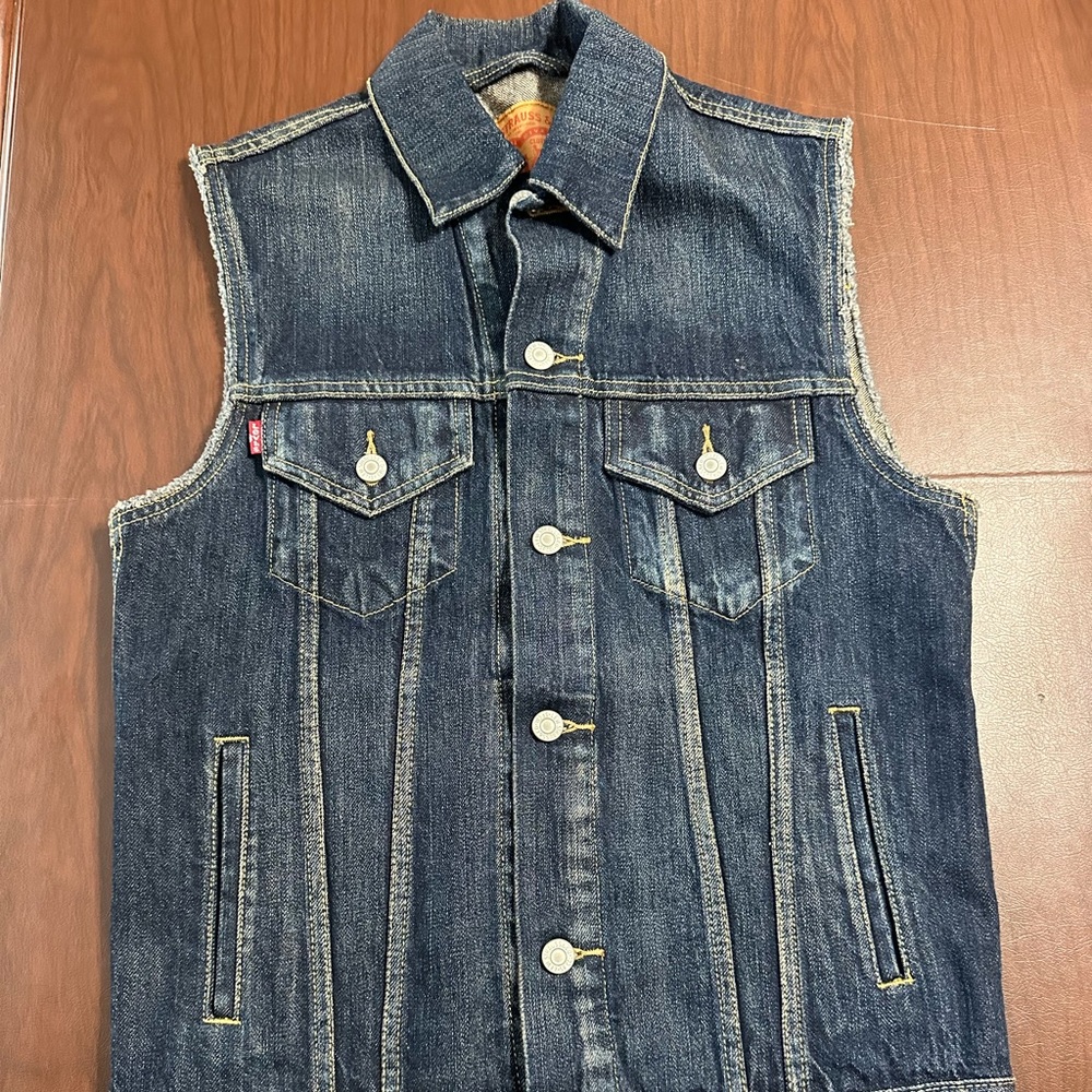 Mens Levi’s Jean Vest